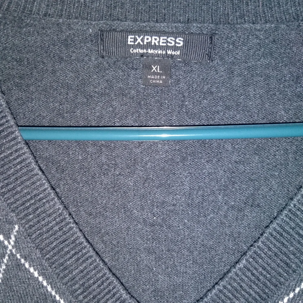 Express XL Argyle Sweater - Picture 3 of 5